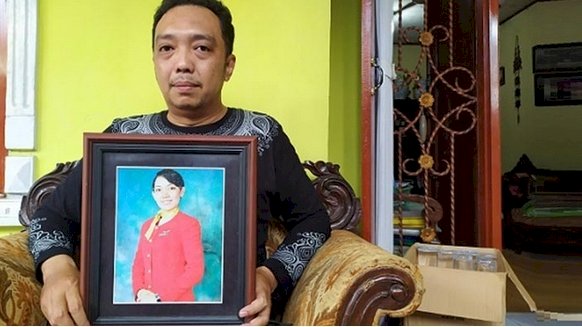 Irfan Defrizon, kakak kandung dari pramugari Nam Air, Isti Yudha Prastika yang menjadi korban Pesawat Sriwijaya Air/RMOLBanten