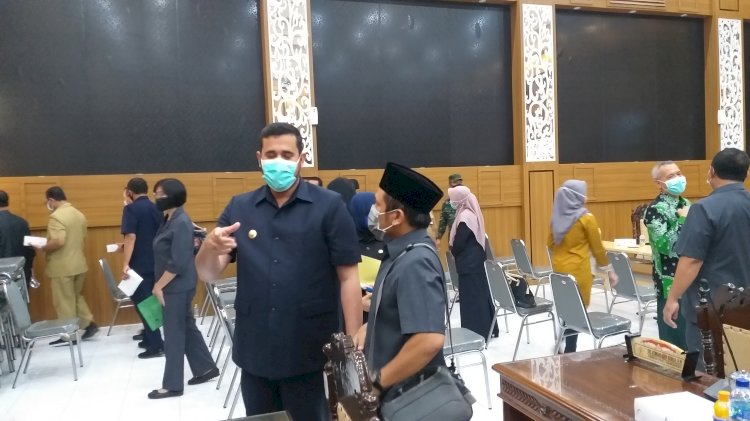 Wali Kota Habib Hadi Usai Paripurna Di DPRD Kota Probolinggo