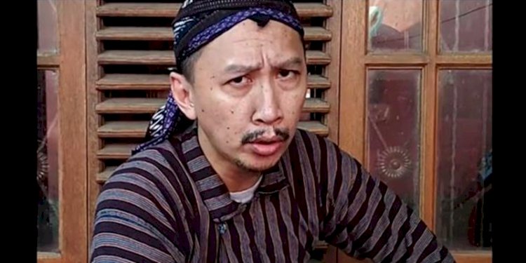 Permadi Arya atau Abu Janda/Net 