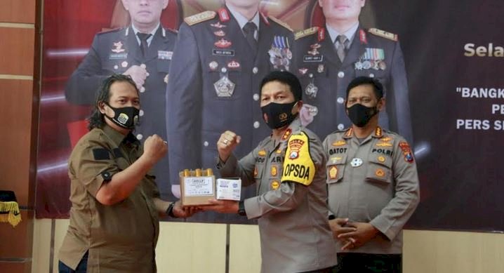 Kapolda Jatim peringati HPN bersama wartawan/Ist