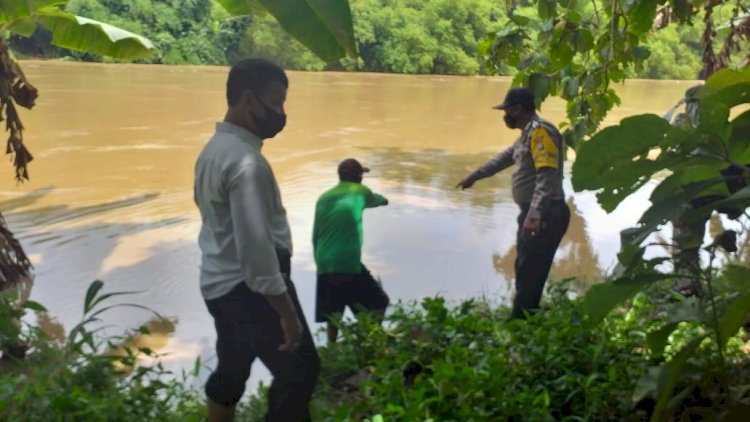 Lokasi meninggalnya korban Imam Hambali di pinggiran Bengawan Solo