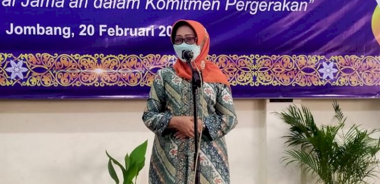 Bupati Mundjidah Wahab saat menghadiri pelantikan PMII Jombang/Ist