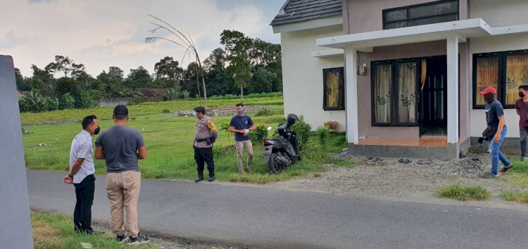 rumah terduga teroris saat digeledah Densus 88/RMOLJatim