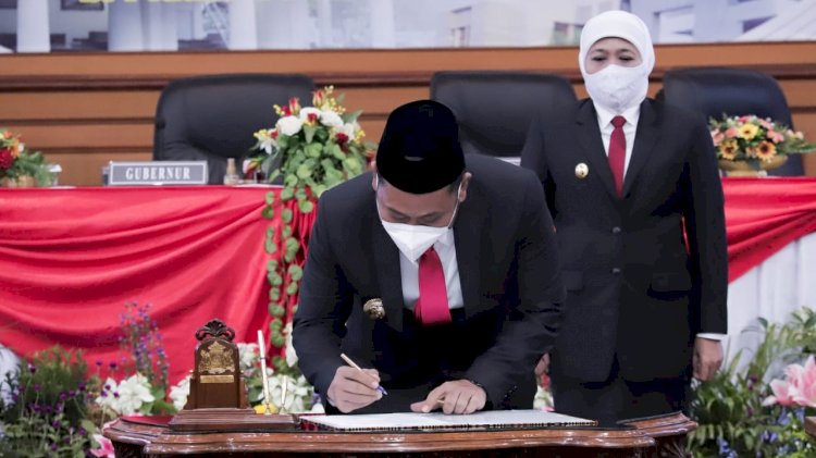 Gubernur Khofifah saat di kab. Gresik