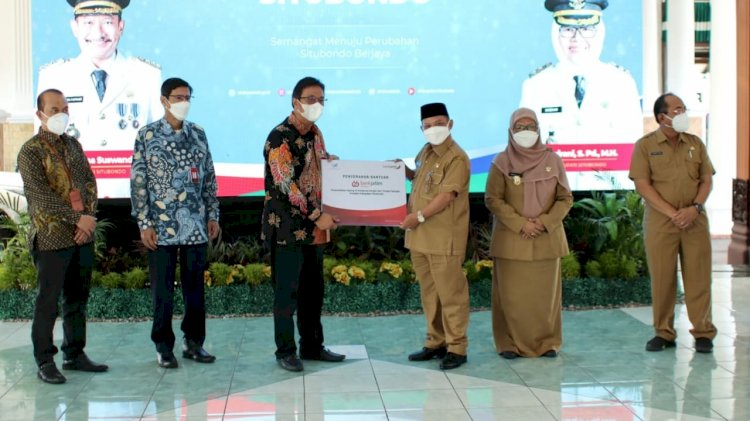 Penyerahan CSR Bank Jatim ke Pemkab Situbondo/Ist