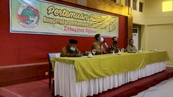 Suasana pertemuan rutin forum KSP/KSPPS di Notosuman Ngawi 