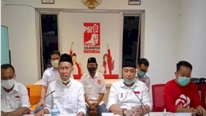 Yusuf Lakaseng dan Eri Cahyadi