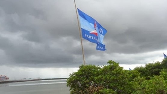 Bendera Demokrat / net