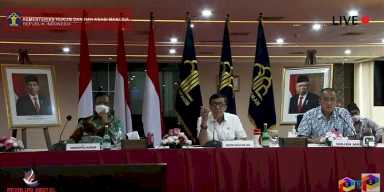 Menkumham Yasonna Laoly saat umumkan penolakan KLB Demokrat versi Moeldoko/Repro