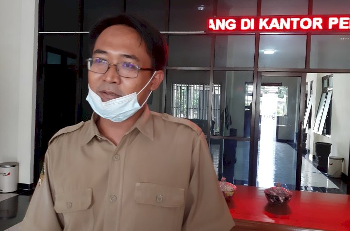 Staf Penagihan Bapenda Kabupaten Madiun, Angga Candra/RMOLJatim