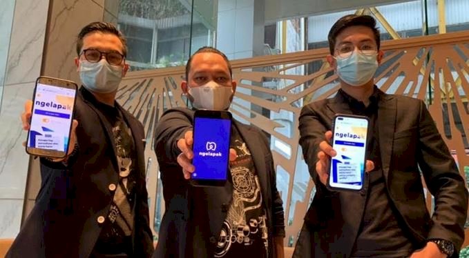 Tiga arek Suroboyo yang membuat Platform Aplikasi Digital Ngelapak/Ist