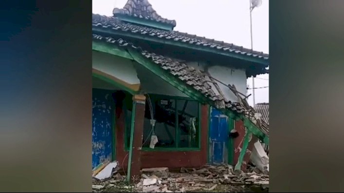 Atap Bangunan Musolla Rusak akibat Gempa. /Istimewa