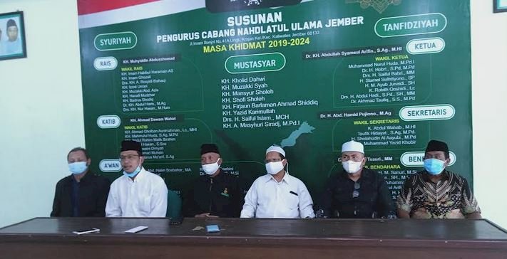    Pengurus PCNU dan Pagar Nusa Jember saat rilis di kantor PCNU Jember/RMOLJatim