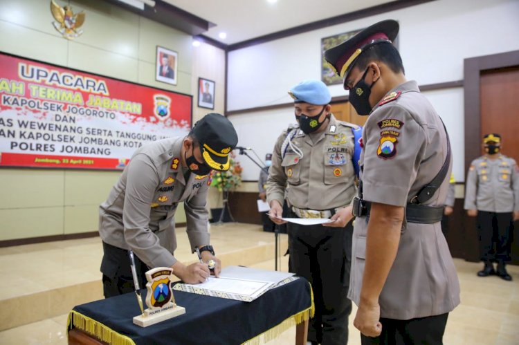 Mutasi Kapolsek oleh Kapolres Jombang/Ist