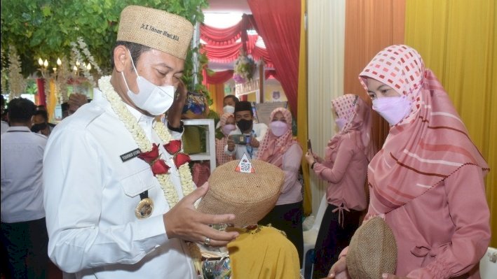 Bupati Lamongan Yuhronur Efendi saat Lomba virtual 