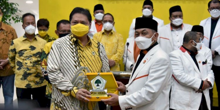 Pertemuan pengurus Golkar dan PKS di Kantor DPP Golkar, Jakarta, Kamis (29/4).