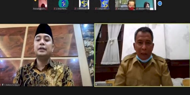 Eri Cahyadi memberikan pengarahan pada ribuan guru secara daring/ist