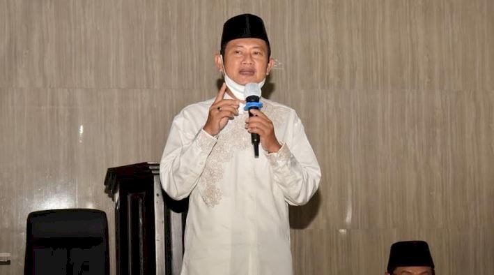 Bupati Yuhronur saat mengunjungi Kecamatan Sugio/RMOLJatim