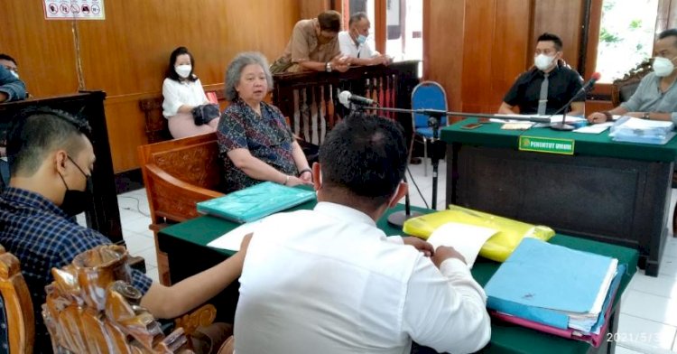 Sidang gugatan perdata PMH perkara warisan Aprilia Okadjaja di PN Surabaya/Ist