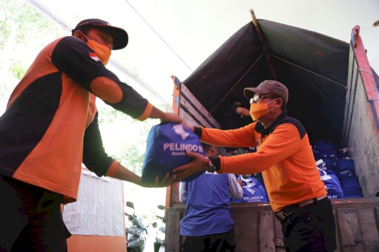 Pembagian paket sembako/Dok Hms