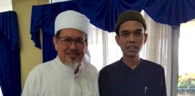 Ustadz Tengku Zulkarnain dan Ustadz Abdul Somad/Net