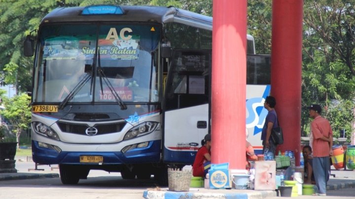 Kondisi Terminal Kertonegoro Ngawi sepi aktifitas