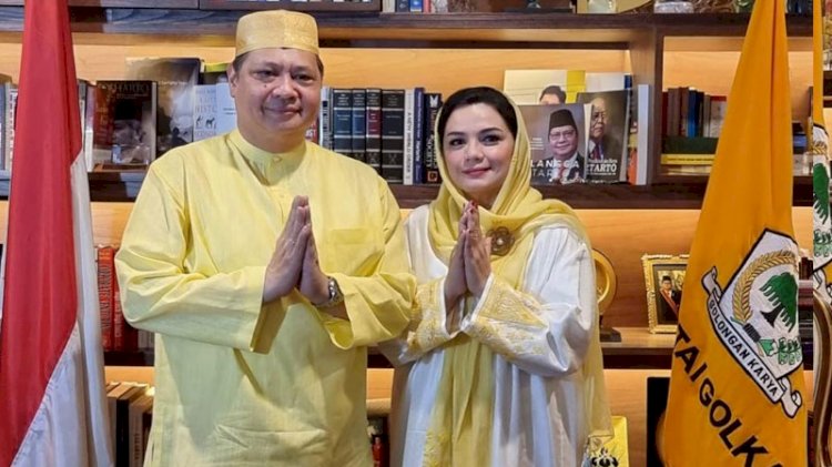 Ketua Umum DPP Partai Golkar Airlangga Hartarto bersama Istri./Dok