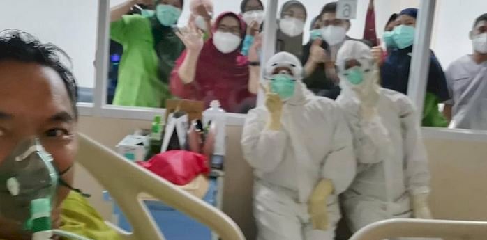 Dinno Patti Djalal membagikan kisahnya yang pernah terpapar Covid-19 dan mengalami kondisi buruk/Repro