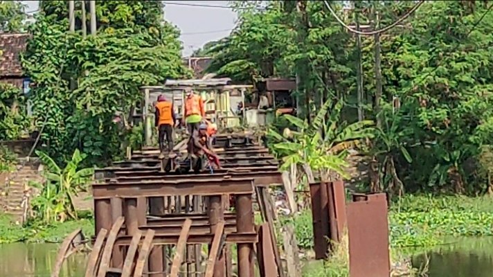 Kementrian pantau lokasi jembatan