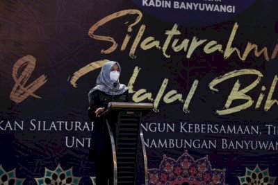 Bupati Ipuk saat saat menghadiri silaturahmi/Dok Hms