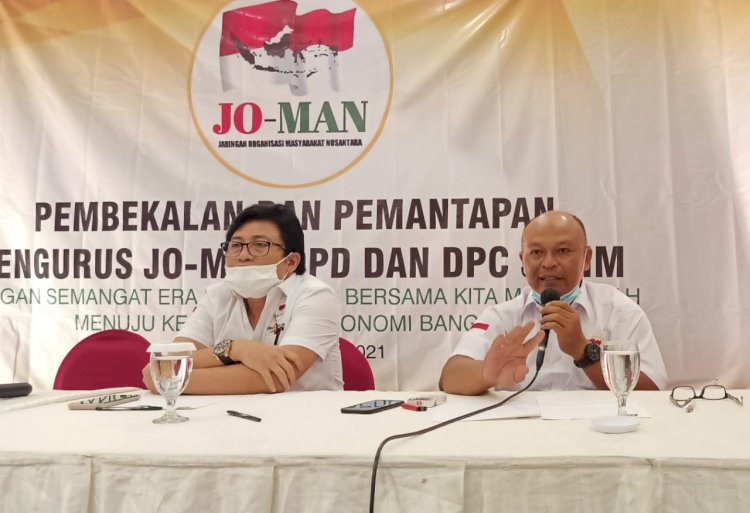 Ketua DPD Joman Jatim, Arief Choirie (kiri) dalal Rakerda I Joman Jatim/RMOLJatim