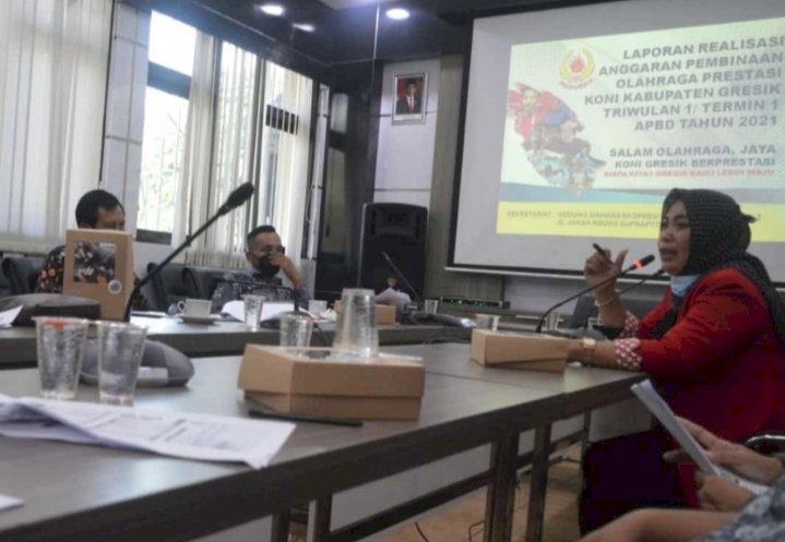 Hearing KONI dan DPRD Gresik/RMOLJatim