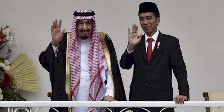 Presiden RI Joko Widodo menerima kunjungan kenegaraan Raja Arab Saudi Salman bin Abdulaziz Al-Saud, di beranda Istana Bogor, Jawa Barat tahun 2017/Net