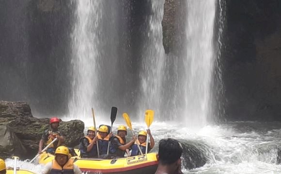 Arung jeram di sungai Pekalen, Probolinggo/RMOLJatim