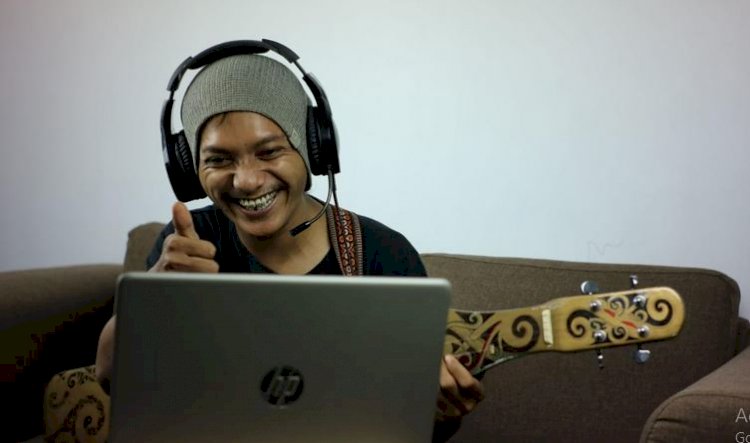 Simulasi pembelajaran musik tradisional mejaseni.com/ist