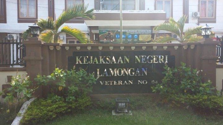 Gedung Kejaksaan Negeri Lamongan