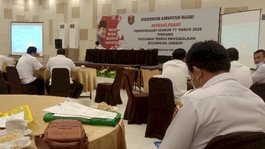 Suasana sosialisasi Permendagri Nomor 77 Tahun 2020 di Kurnia Hall Ngawi
