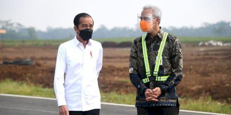 Presiden Joko Widodo bersama Gubernur Jawa Tengah Ganjar Pranowo/Net