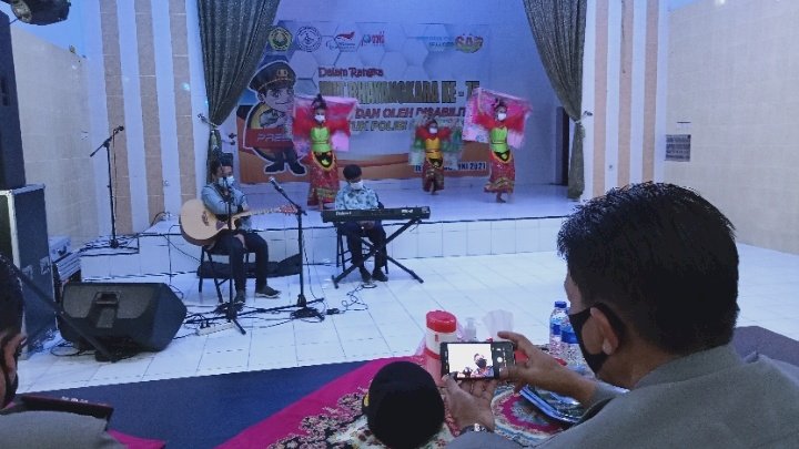 Kegiatan HUT ke 75 bersama Disabilitas di aula Bhayangkara polres Jember.