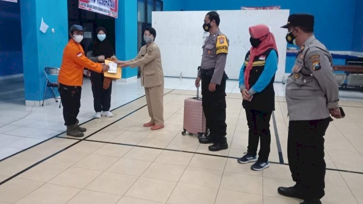 BPBD Kota Kediri, Saat Mendampingi Pelajar dari Singapura di Pos Kesehatan