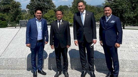 Foto dua menteri yang jadi perbincangan/ net