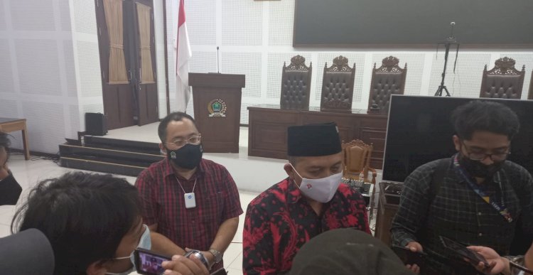 Ketua Dewan Perwakilan Rakyat Daerah (DPRD) Kota Malang, I Made Rian Diana Kartika saat diwawancara/RMOLJatim