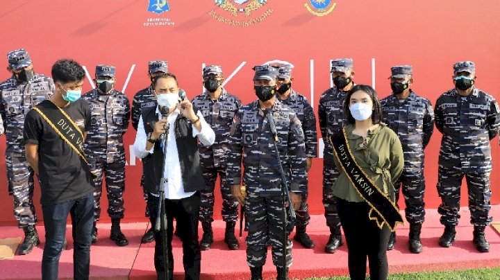 Wali Kota Surabaya Eri Cahyadi bersama Pangkoarmada II Laksamana Muda TNI Iwan Isnurwanto dan jajarannya/RMOLJatim