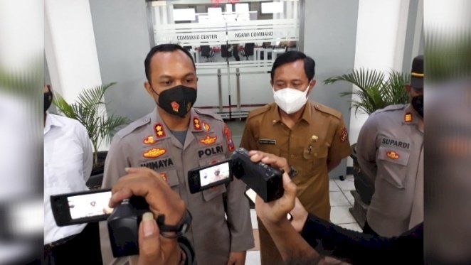 Kapolres Ngawi AKBP I Wayan Winaya bersama Wabup Ngawi Dwi Rianto Jatmiko 