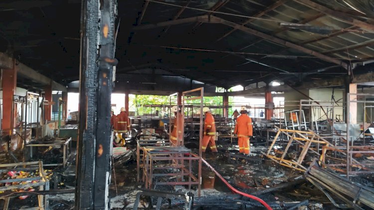 Stand di pasar kembang yang terbakar/ist