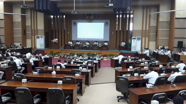 Sidang Paripurna Tanda Tangani Nota Kesepakatan DPRD dan Bupati Malang RAPBD KUA-PPAS 2022 dan KUPA-PPAS 2021/RMOLJatim