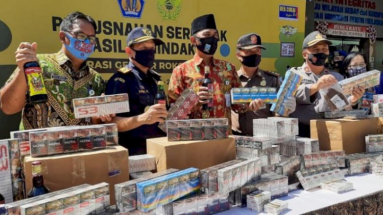 Barang bukti berupa rokok Ilegal di musnahkan beberapa waktu lalu di Beacukai Probolinggo/Ist