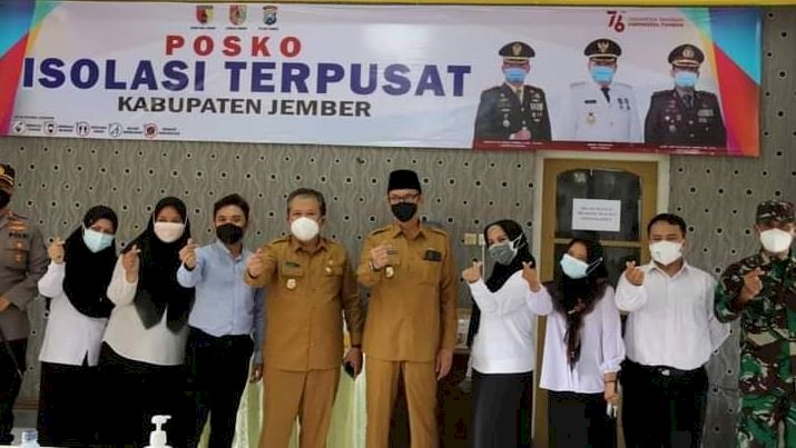 Bupati Jember Hendy Siswanto bersama Forkopimda di Hotel Kebunagung