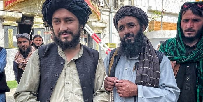 (Kiri) Pejuang Taliban, Hafez Sultan Ahmed/Sky News