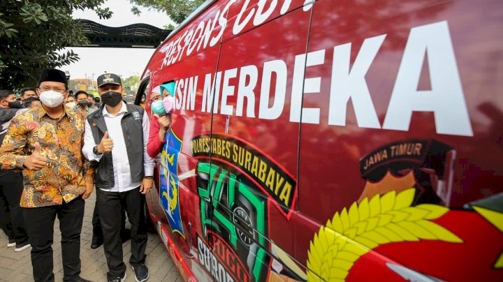 Wali Kota Eri bersama Bupati Sidoarjo Ahmad Muhdlor/RMOLJatim